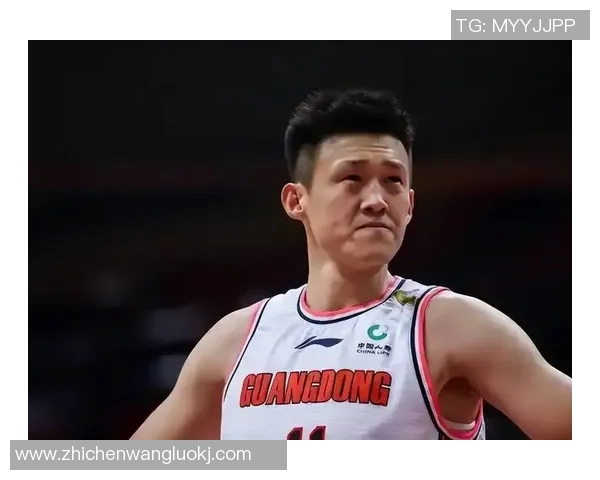 周鹏:从篮球场上的拼搏者到生活中的坚韧榜样,见证奋斗与成长的传奇之路