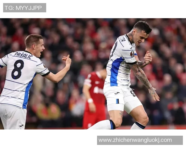 麦卡利斯特的传奇人生与足球生涯全景回顾