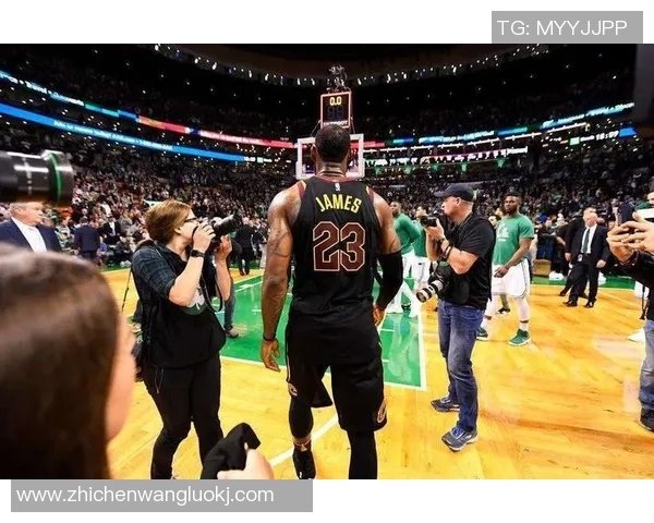 骑士与马刺巅峰对决NBA07经典战役回顾与精彩瞬间分析